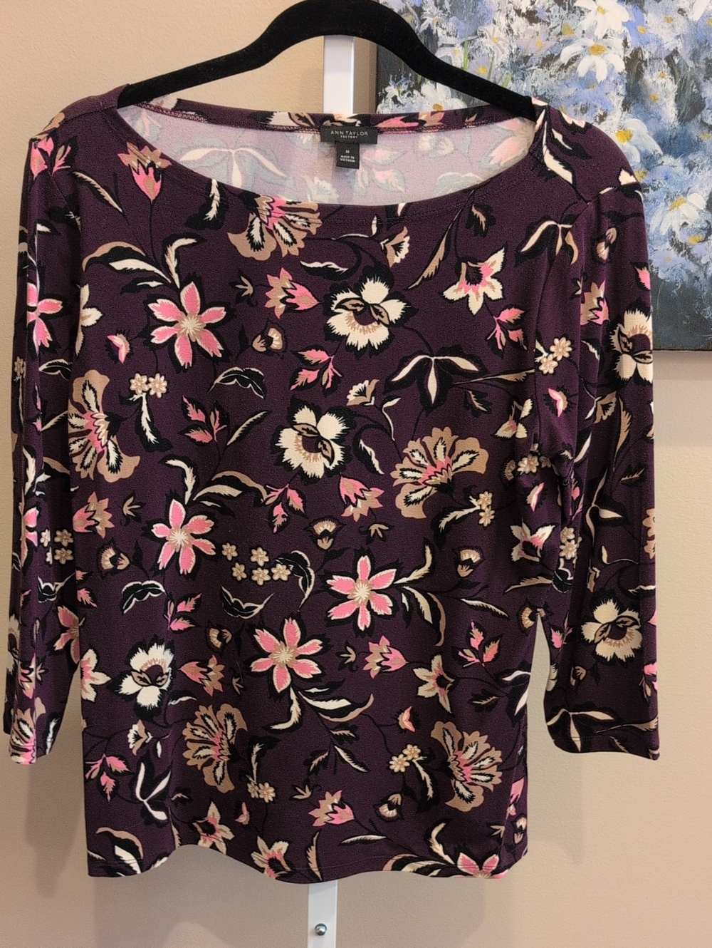 Ann Taylor Purple Floral Scoop Neck Top